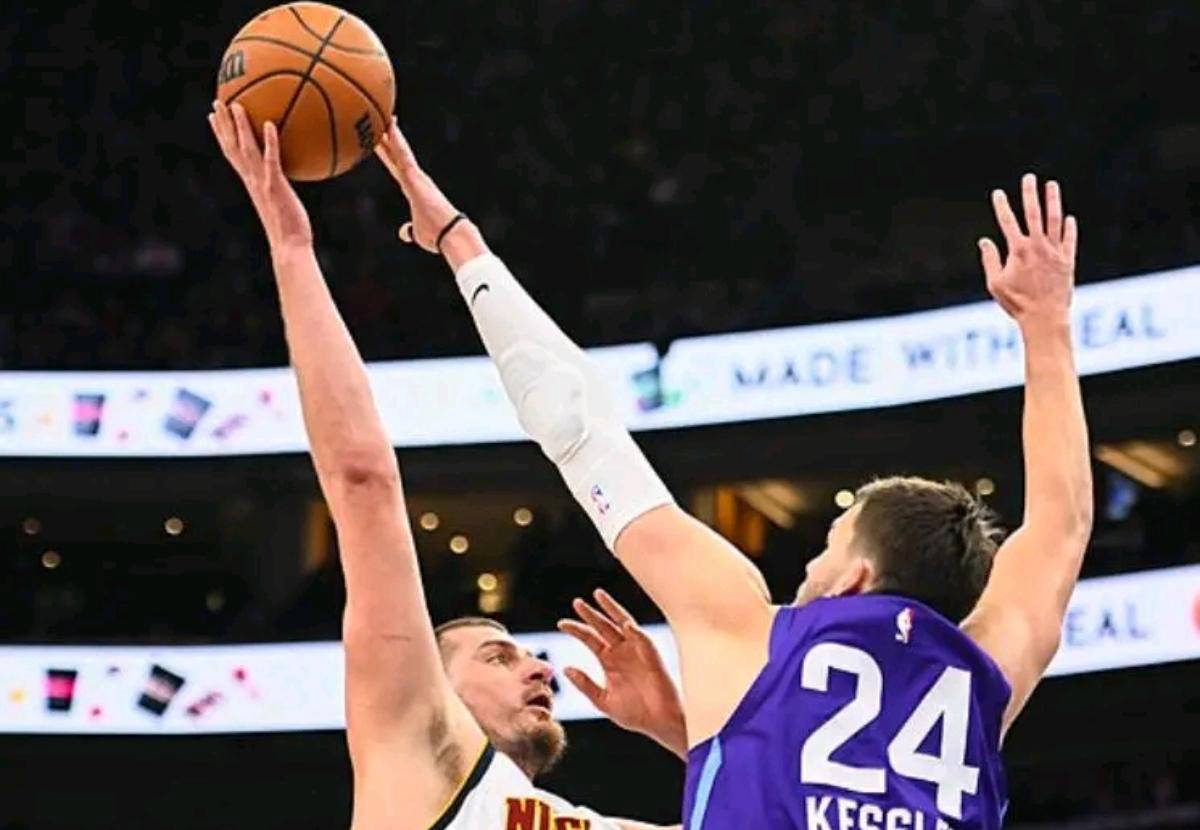 和犹他爵士, 越薪资上限 和犹他爵士, 越薪资上限